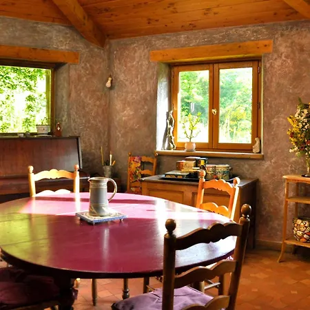 Bretonne Au Coeur D'un Grand Domaine